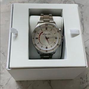 Michael Kors watch - MKT4013